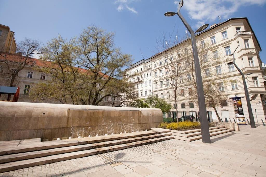 Free Parking Chain Bridge 4ppl, 2bdrm, Wifi, Smart Tv, Ac Appartement *