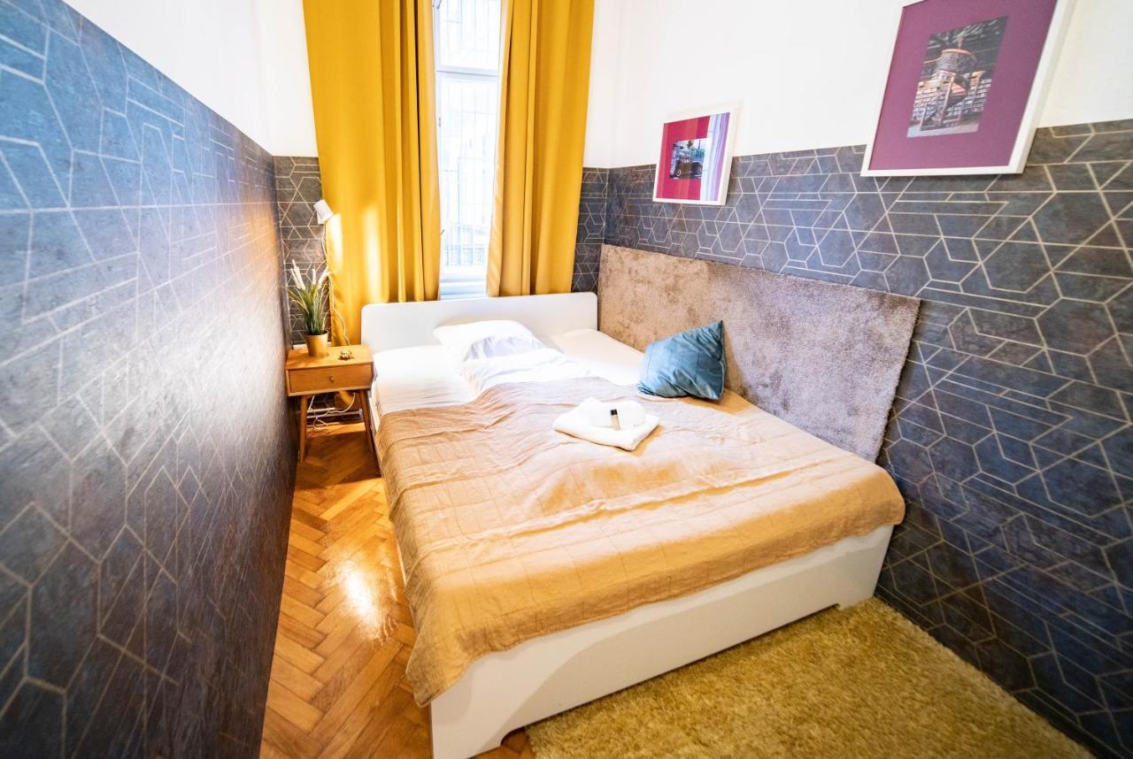 Appartement Free Parking Chain Bridge 4ppl, 2bdrm, Wifi, Smart Tv, Ac